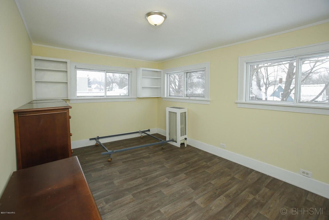 200-316 Trowbridge Street, Allegan, MI 49010